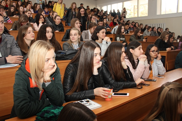 Сьогоднішні студенти - завтра успішні героїї наших зустрічей